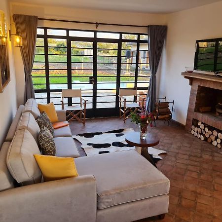 The Landing Nanyuki Cottages Екстер'єр фото