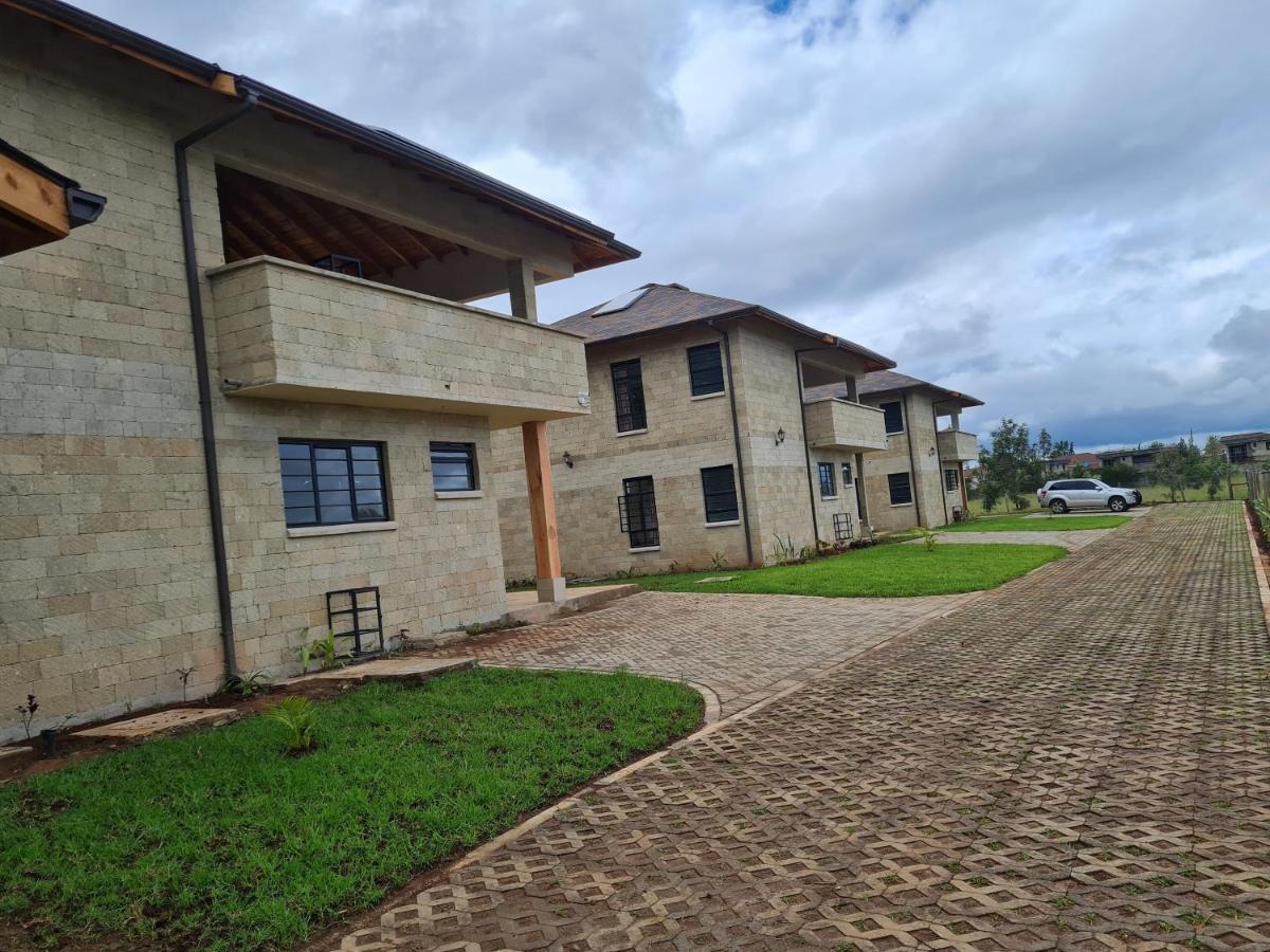 The Landing Nanyuki Cottages Екстер'єр фото