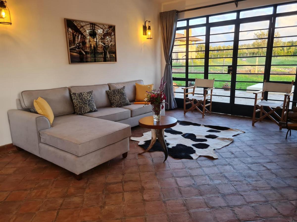 The Landing Nanyuki Cottages Екстер'єр фото